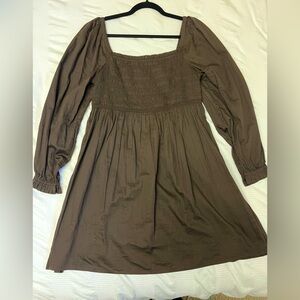 NWT GAP chocolate brown smocked long sleeve dress size M